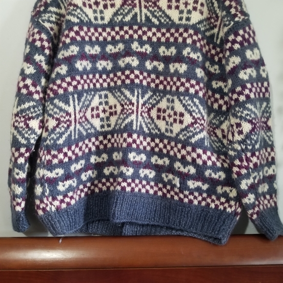 Nepal Hand Knit Wool Nordic Inspired Navy Diamond Motifs UNIQUE Sweater Rustic - Picture 12 of 13